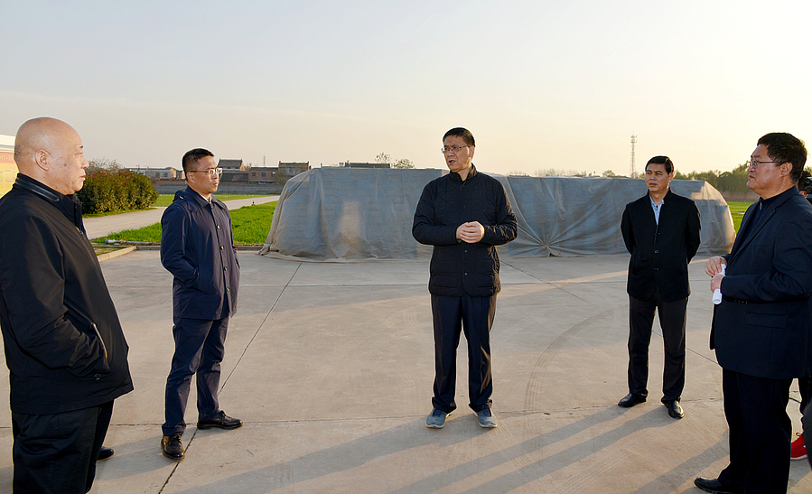 李九红.jpg 李九红.jpg