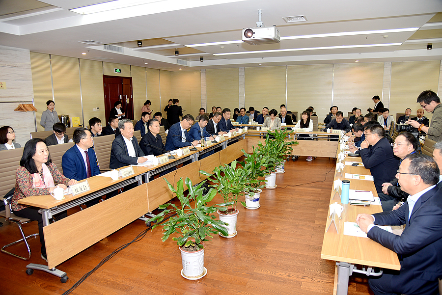 大会.jpg 大会.jpg