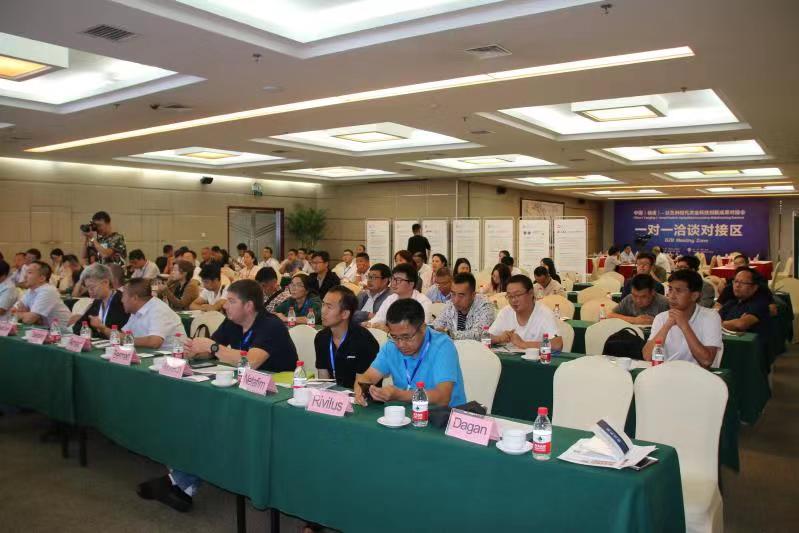 a22f33a2-aa2d-4acf-97bd-bfcb1321dfb1.jpg