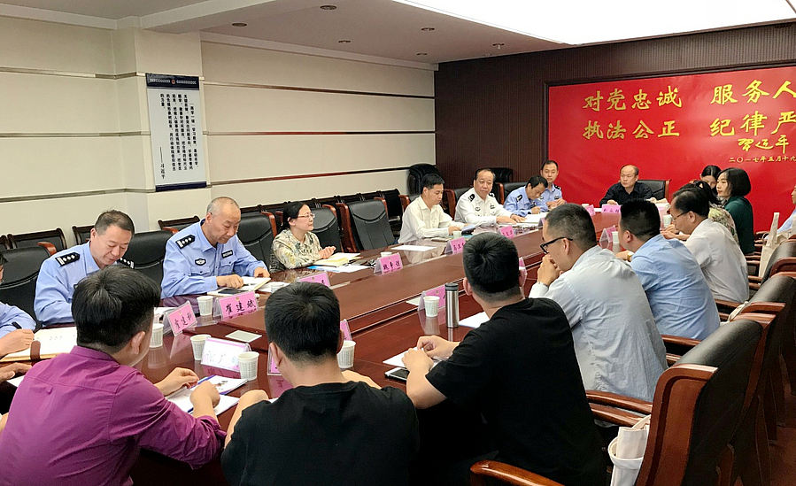 公民代表3.jpg 公民代表3.jpg